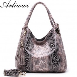 Arliwwi Brand Individual Fashion Snake Designer Big Capacity Lady Bags New Tassel Embossed PU Leather Cross Body Handbags Women 